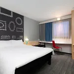 호텔 Ibis Centrum 2*