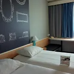 Ibis Centrum 2* 슈체친