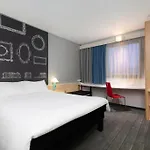 Ibis Centrum 2*