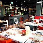 호텔 Ibis Centrum 2*