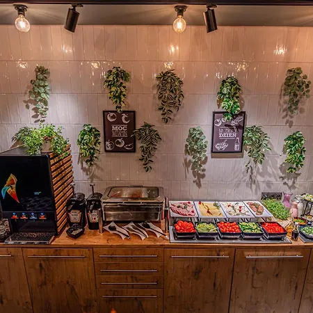 イビス シチェチン セントリウム 2* シュチェチン