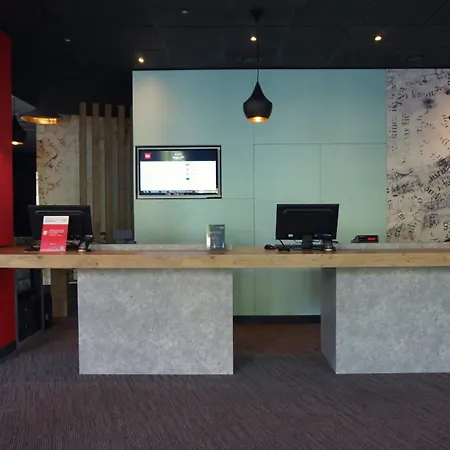Ibis Centrum 2* שצ'צ'ין