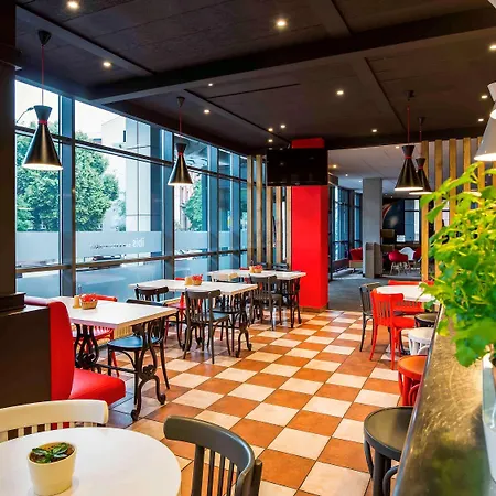Ibis Centrum מלון שצ'צ'ין
