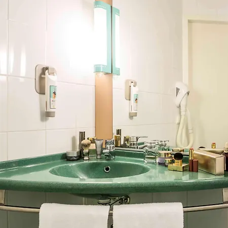 ホテル イビス シチェチン セントリウム 2*