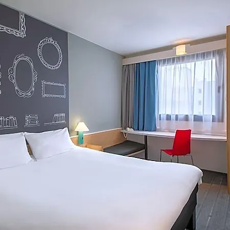 Ibis Centrum 2*