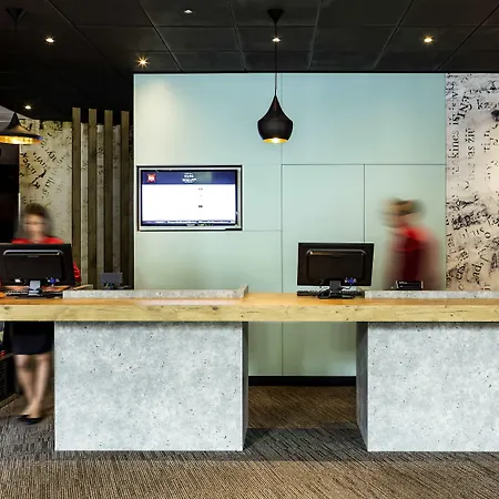 Ibis Centrum 2*