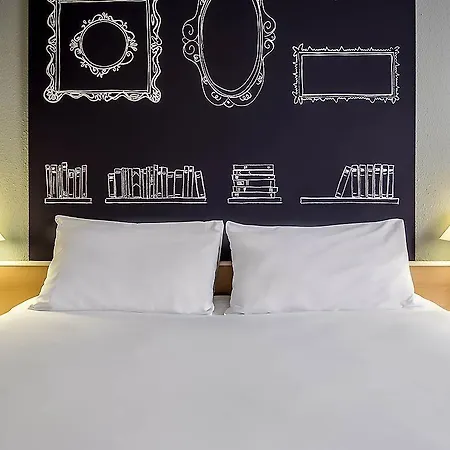 Ibis Centrum 2* שצ'צ'ין