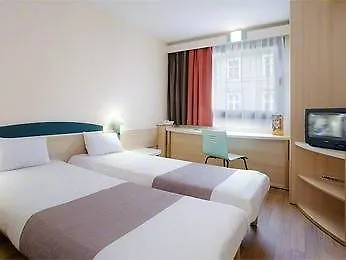 Ibis Centrum 2*